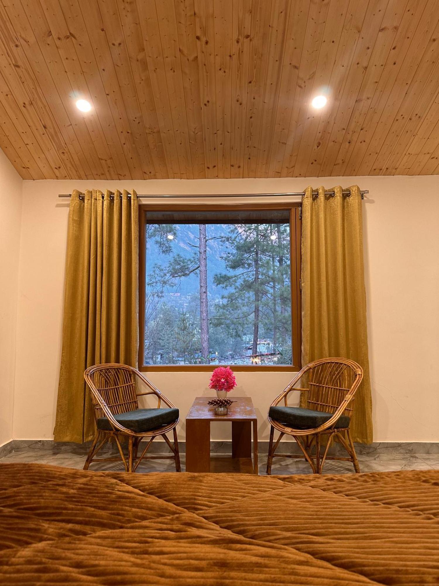 Ahava Kasol Riverside Cafe And Cottages Exterior photo